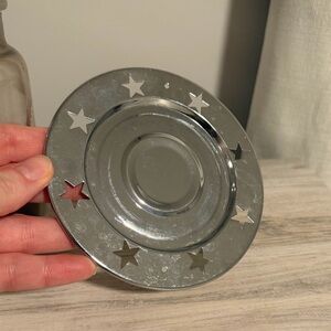 Metal Silver Star-Patterned Candle Plate